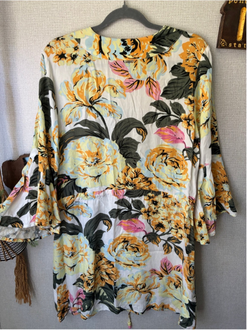 Women's Maaji Floral Mini Dress Size L White Yellow - Picture 4 of 5